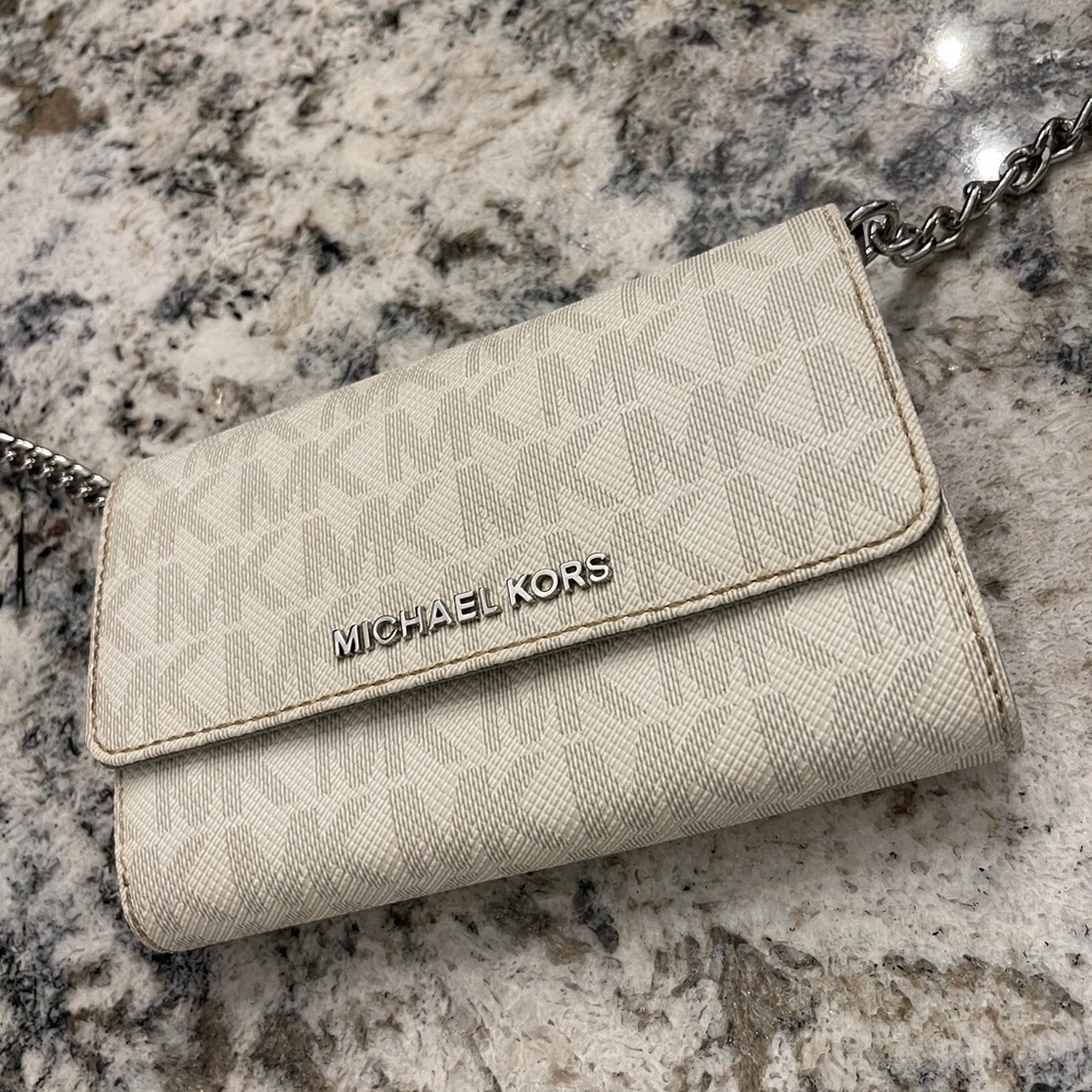 Michael Kors crossbody wallet